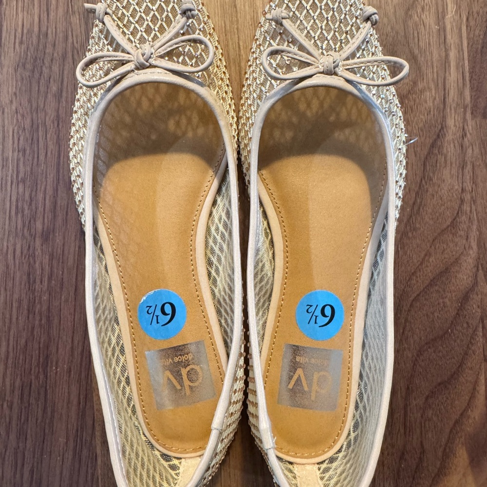 Dolce Vita Women's Gold Mesh Flats